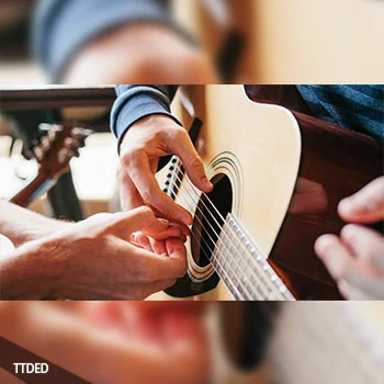 [教程]Udemy Learn to Play Guitar In 20 Days Guitar Beginner Lessons（1.72Gb）
