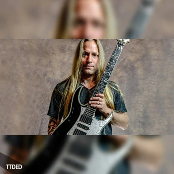 [教程]GuitarZoom Masterclass Riffs（5.29Gb）