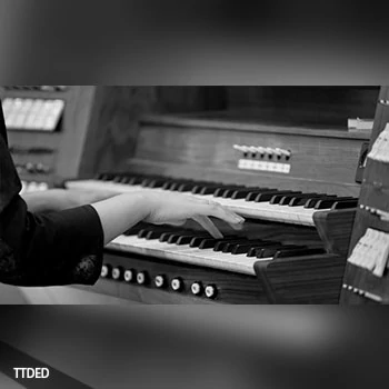 [教程]Darrell Cook Gospel Piano Essentials（2.53Gb）