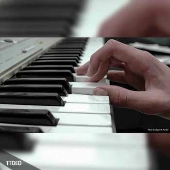 [教程]Udemy Learn Piano, Musical Keyboard from scratch（2.47Gb）