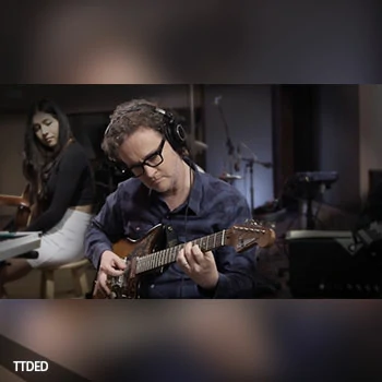 [教程]PUREMIX Start to Finish Greg Wells Episode 8 Tracking Guitars and Keys（591Mb）