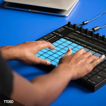 [教程]Producertech Workflow Techniques with Ableton Push（826Mb）