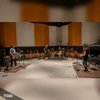 [教程]MixWithTheMasters Recording A Band #6 Chris Lord-Alge（1.5Gb）